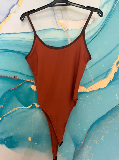 Body bi-color